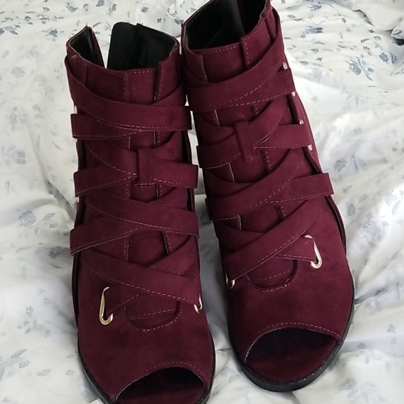 Wine ankle boots - Picture 4 of 4